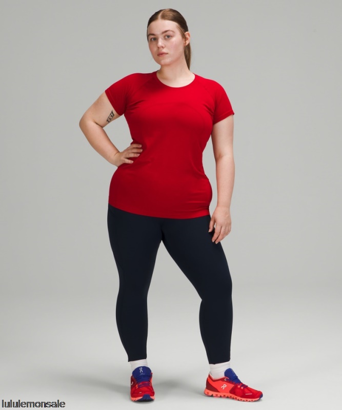 Lululemon Damen DELULU164 | Dunkelrotes Swiftly Tech Kurzarmshirt 20